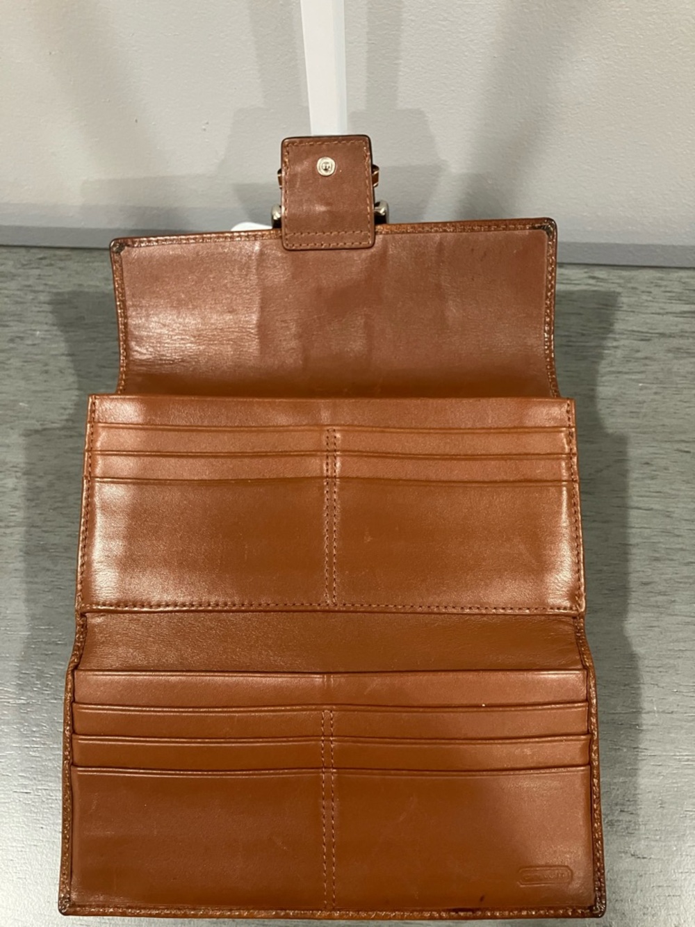 Coach Signature Canvas Wallet with brown leather trim Trim - Picture 7 of 10